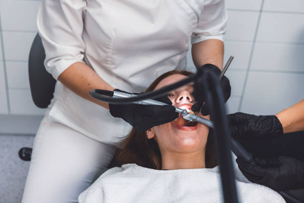 Best Weekend Emergency Dentist in Redington Beach, FL
